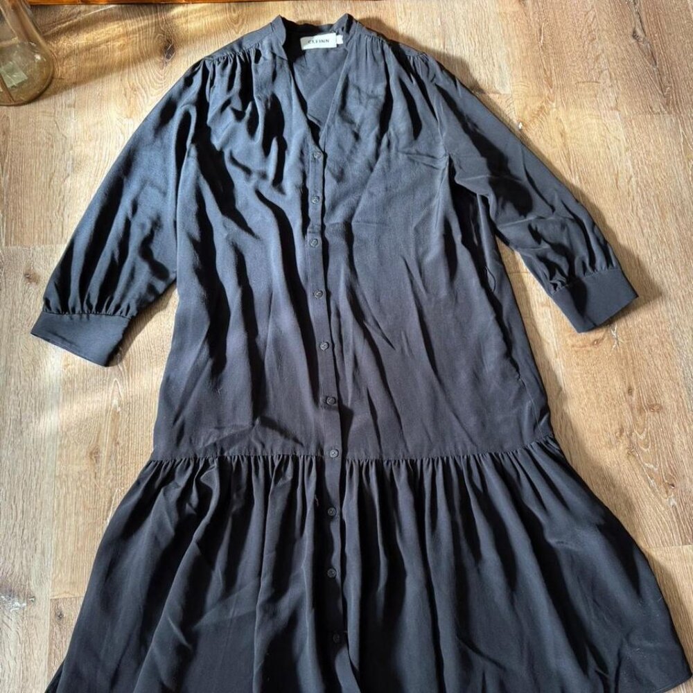 CEFINN Black Maxi Silk Dress with Button Up Front‎ Size 8